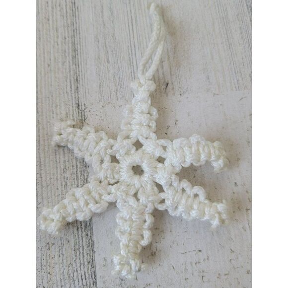 Handmade crochet white snowflake ornament Xmas decor - Picture 3 of 5